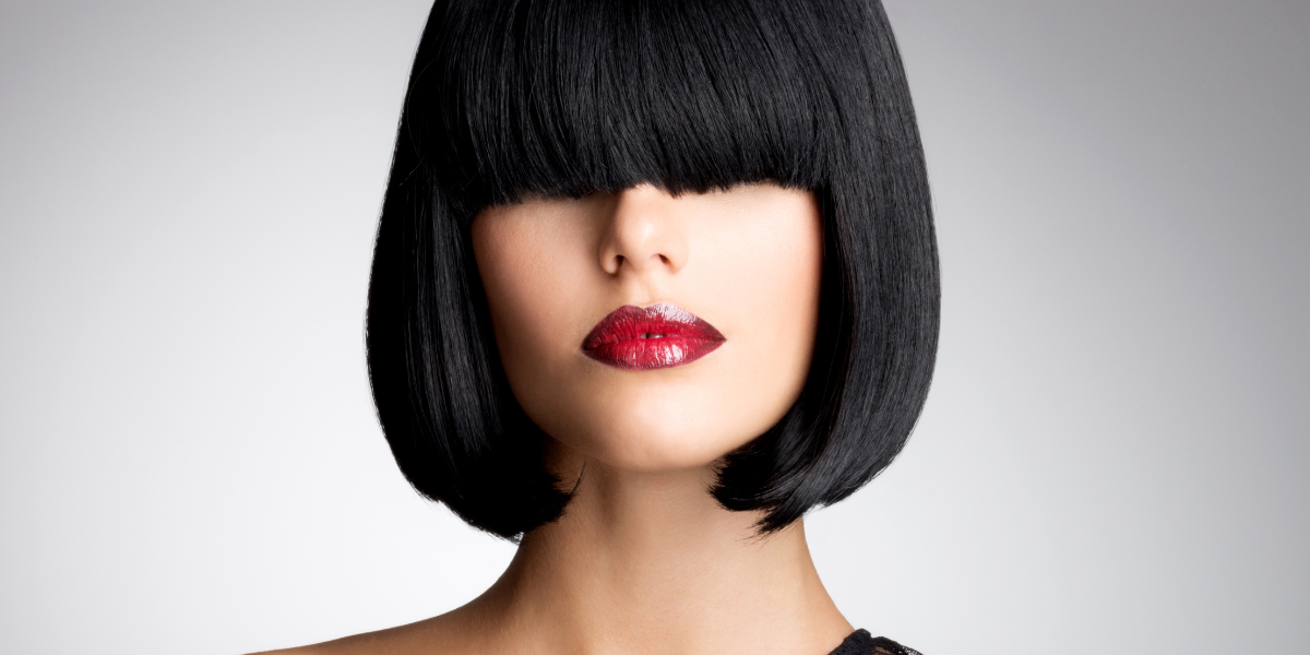 Les Perruques Synthétiques : Une Alternative Pratique et Tendance pour Changer de Look