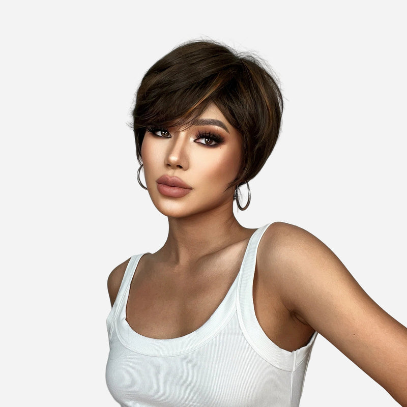 perruque-courte-elegante-style-professionnel