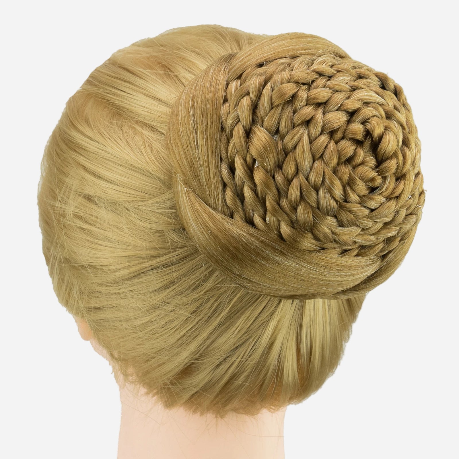 chignon-avec-fausse-tresse