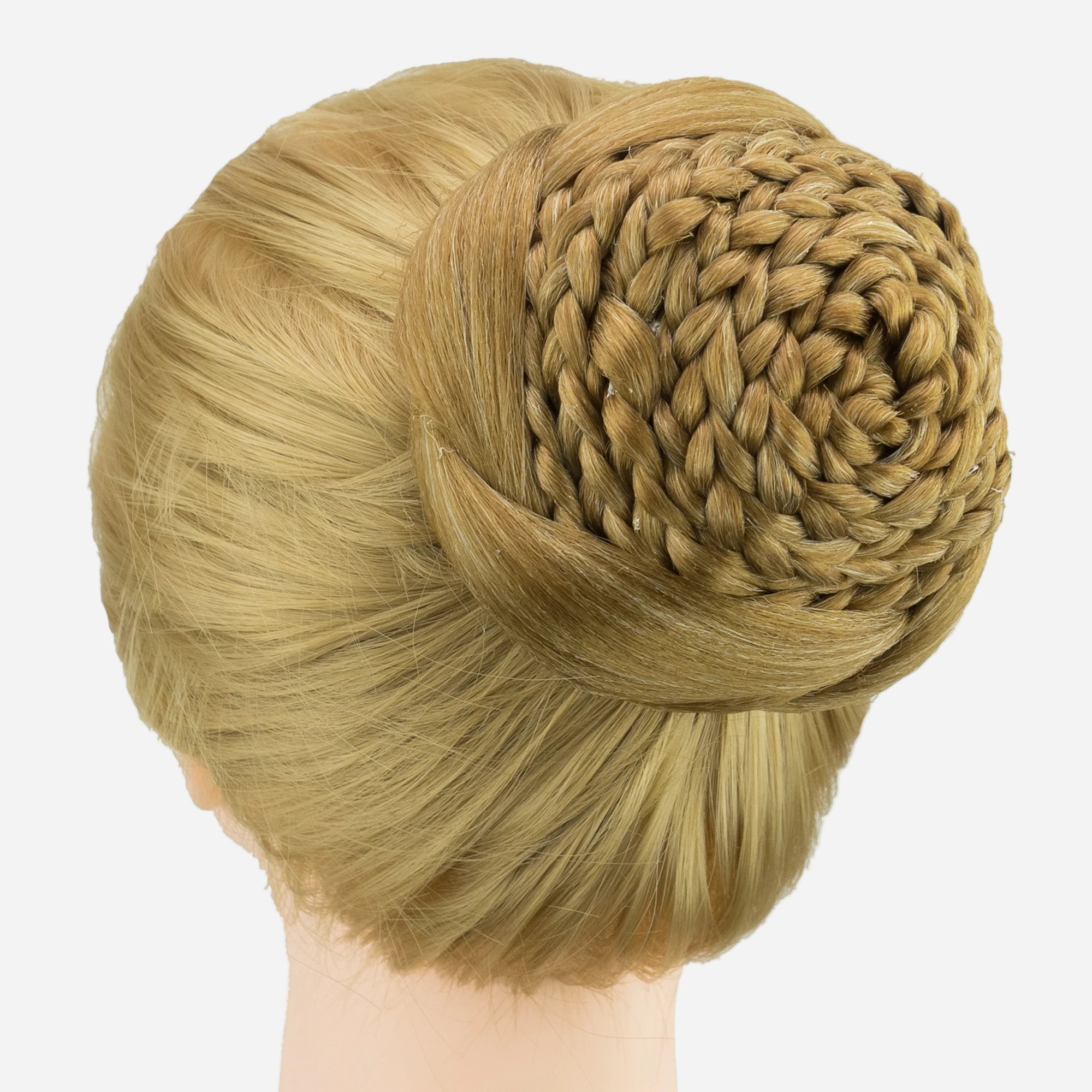 chignon-avec-fausse-tresse