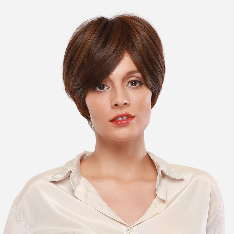 perruque-courte-brune-avec-frange-longue