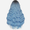 perruque aux cheveux bleu ondulee